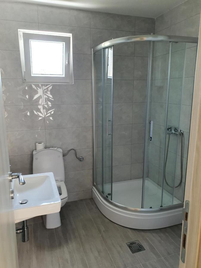 Apartman Tolosi Podgorica Esterno foto