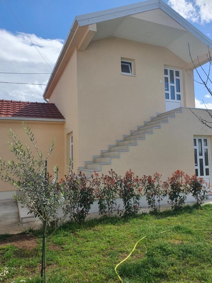 Apartman Tolosi Podgorica Esterno foto